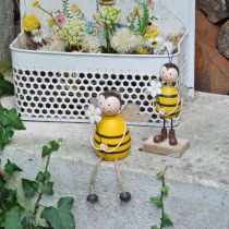 Reunassa istuva mehiläinen, kevätkoriste, koristehyönteis K13cm