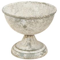 kohteita Koristeellinen pokaali metallinen pikari antiikkia Ø12cm K10.5cm 2kpl