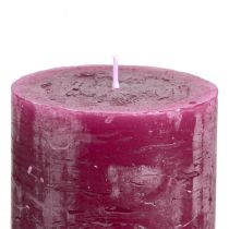 kohteita Läpivärjätyt trendikkäät kynttilät Berry Purple -värillä, pöytäkynttilät, 70 × 80 mm, 4 kpl:n setti, pöytäkoriste