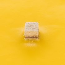 kohteita Sitronellan tuoksuinen kynttilä hyönteisiä vastaan, liekkimalja sopii täydellisesti parvekkeille, terasseille ja piknikille, 16 cm