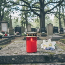 kohteita LED hautavalo ajastimella hautausmaan kynttilä paristolle punainen H12,5cm