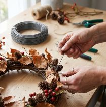 kohteita Alumiinilankaa floristiikkaan, askarteluun, asetelmiin, koristeluun ja pienoismallien valmistukseen