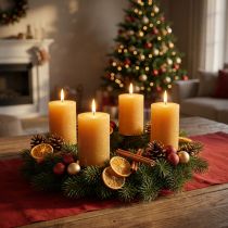kohteita Yksiväriset pöytäkynttilät, hunajanväriset, Ø60×80 mm, 4 kpl:n setti - Adventtikranssikoriste, vaha