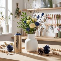 kohteita Sininen matta Montana Gold -spraymaali 400ml
