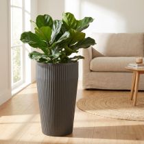 kohteita Lattiamaljakko muovinen istutusastia antrasiitti Ø28cm K46.5cm