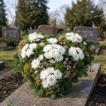 kohteita Kukkakuvioinen vaahtomuovi sydän 38×36,5 cm märkä kukkakuvioinen vaahtomuovi vihreä 2 kpl
