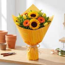 kohteita Kalvosinpaperi kukkapaperi keltainen oranssi 37.5cm 100m