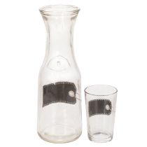 kohteita Lasikannu K 27 cm, neljä lasia K 11 cm