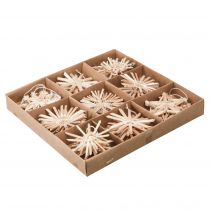 kohteita Perinteiset olkijoulukuusenkoristeet juhlavaan koristeluun