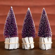 kohteita Koristeellinen violetti joulukuusi, jossa lumikärki, maalaismaisella puujalustalla 15 cm, 3 kpl.