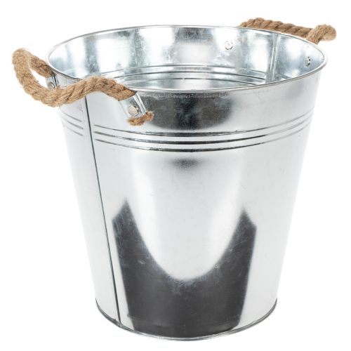 Kiiltävä metalliämpäri