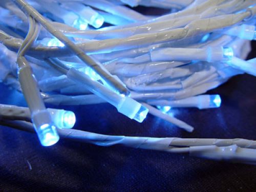 kohteita LED pajuseppele 144 valoketju 1,5m viileä valkoinen