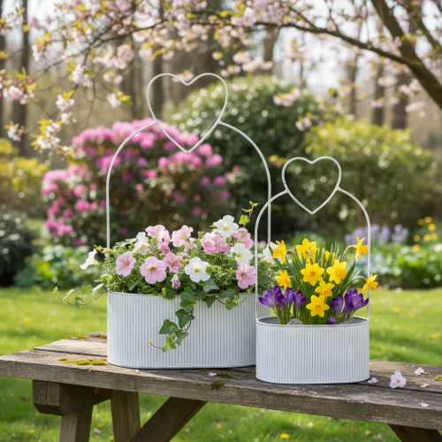 kohteita Koristeellinen soikea metallikulho sydämellä, valkoinen, 20/16 cm, 2 kpl setti