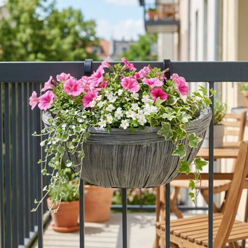 Riippuruukku kukkaruukku ripustettavaan parvekkeelle 30x17cm | Floristik24.fi