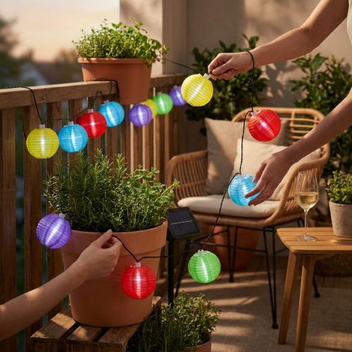 Aurinkolyhtyketju LED värikäs 4,5m 10 polttimoa kylmä valkoinen | Floristik24.fi