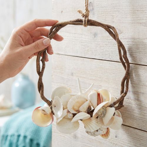 Merellinen koristerengas merietanoilla ja simpukoilla - luonnonvalkoinen, Ø 25 cm - täydellinen rannikon inspiroimaan sisustukseen | Floristik24.fi