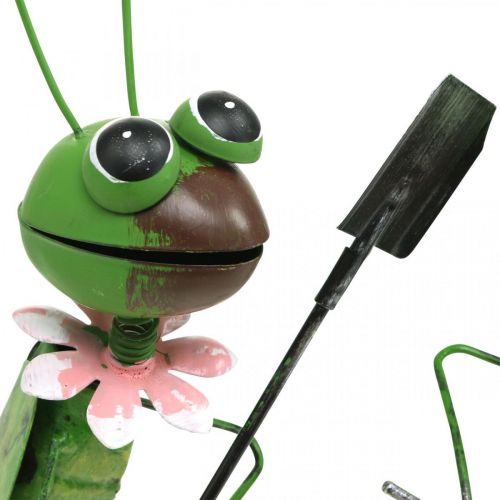 kohteita Heinäsirkkapuutarhafiguuri, metallikoristelu kriketti, harava ja lapio H33cm 2 kpl setti