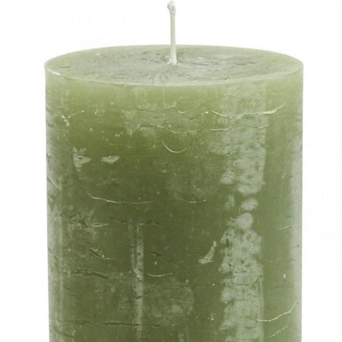 kohteita Yksiväriset kynttilät oliivinvihreät pilarikynttilät 70×120mm 4kpl