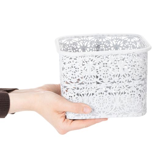 kohteita Metalliset pitsikuvioiset kulhot, koristeellinen rasia, neliönmuotoinen, shabby chic, valkoinen, 27/23/19 cm, korkeus 13,5 cm, 3 kpl setti