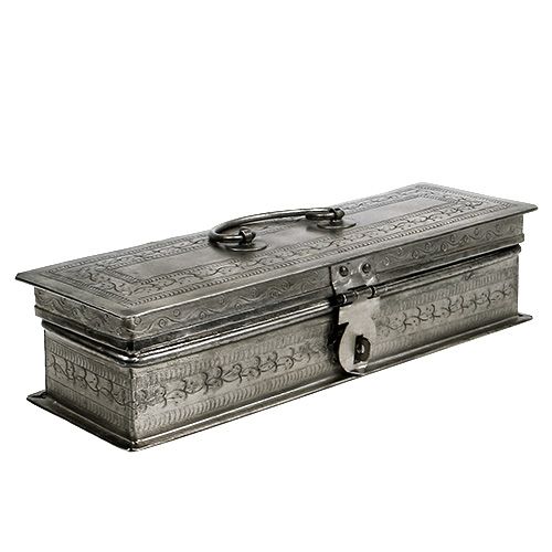 Laatikko hopea neliö 24cm x 8cm K6cm