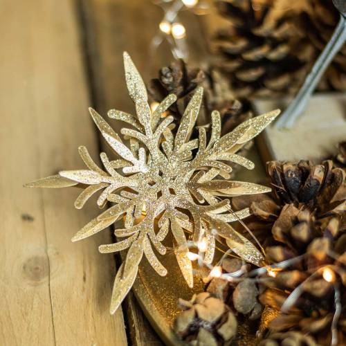 kohteita Lumihiutale 3D efekti kultaa 16cm x 15,5cm 2 kpl