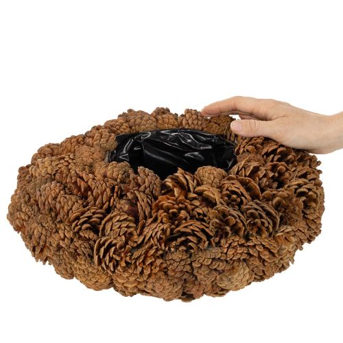 Pyöreä käpyruukku istutusastiaksi, 38 cm; pyöreä käpyruukku, luonnonruskea, tehty kävyistä, 38 cm x 14 cm | Floristik24.fi