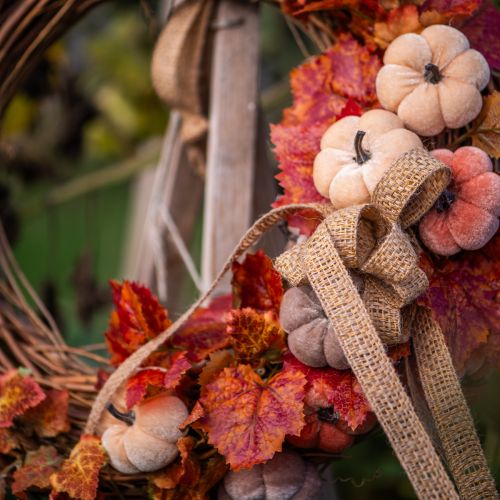 kohteita Koristeellinen kangaskurpitsa kepillä keltainen ruskea oranssi Ø7cm 9 kpl
