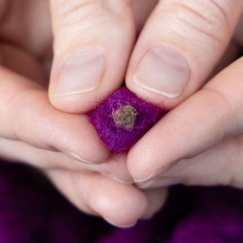 kohteita Pörröinen Mirabell-villanyöri violetti 25 m koristenauha kukkakauppoihin ja askarteluihin