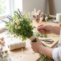Juuttinauha luonnonvalkaistua Deco nauhajuuttia 2mm 150m | Floristik24.fi